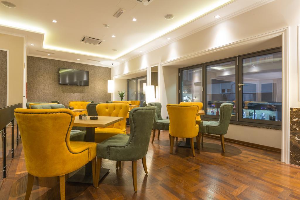 Hotel Royal Inn เบลเกรด ภายนอก รูปภาพ