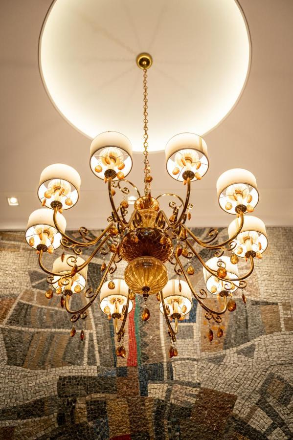 Hotel Royal Inn เบลเกรด ภายนอก รูปภาพ