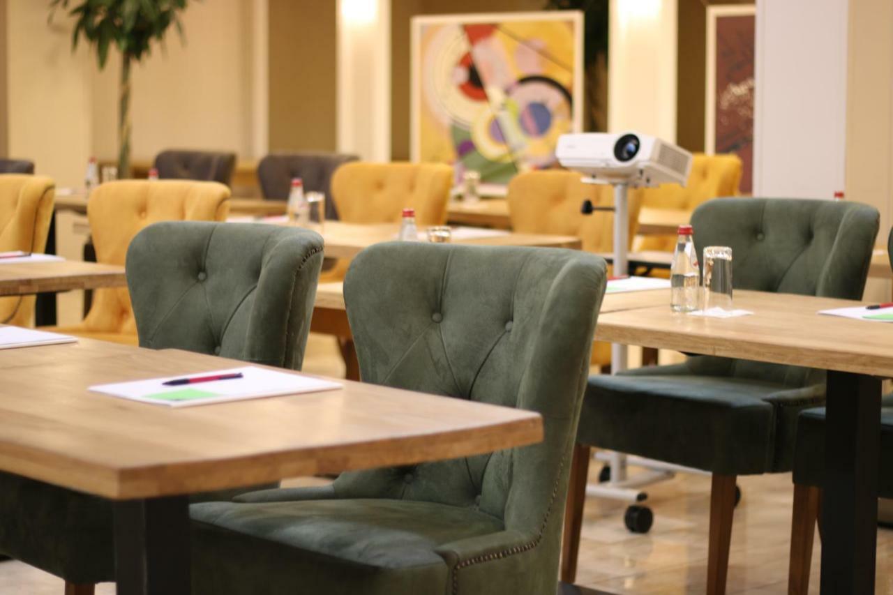 Hotel Royal Inn เบลเกรด ภายนอก รูปภาพ
